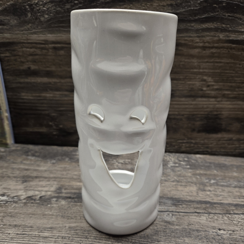 WHITE CERAMIC HAPPY GHOST LUMINARY TEA LIGHT CANDLE HALLOWEEN 8" TALL 3" DIA.